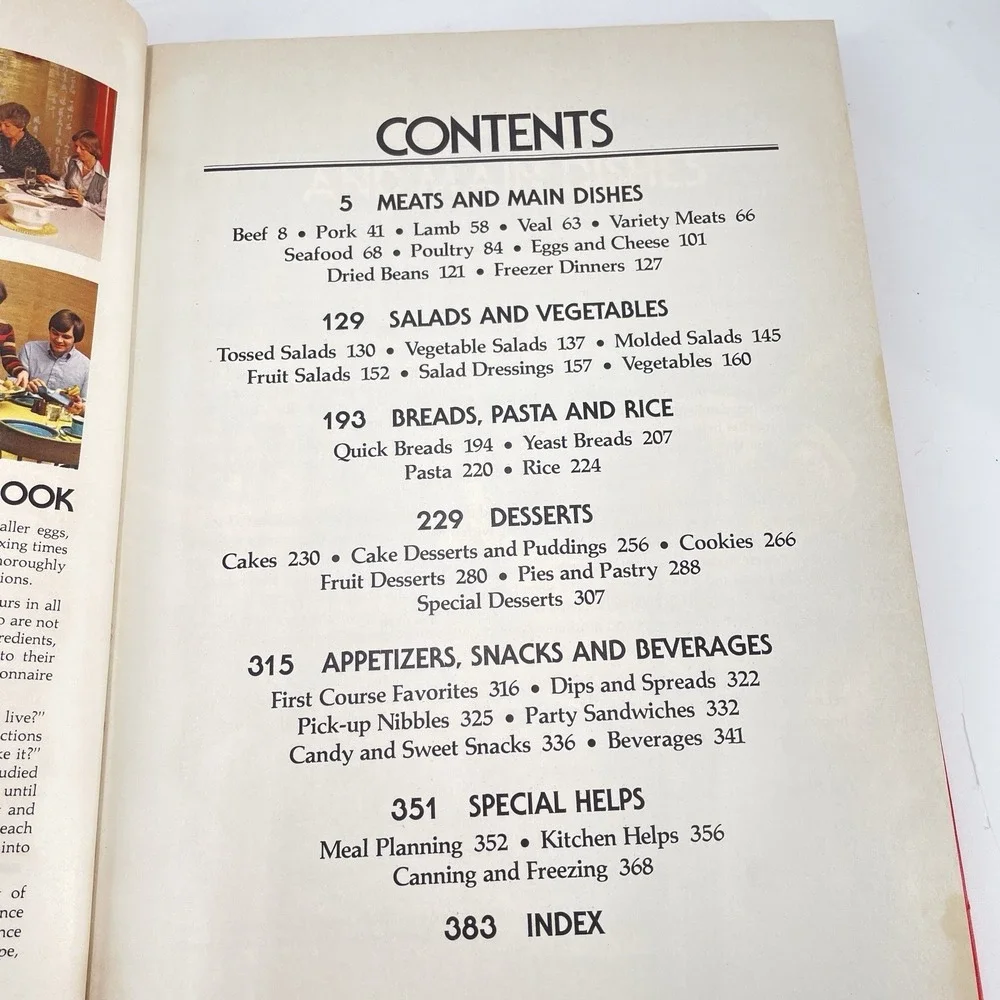 Betty Crockers Cookbook New Revised Golden Bound Beginner Cook Reference 1978